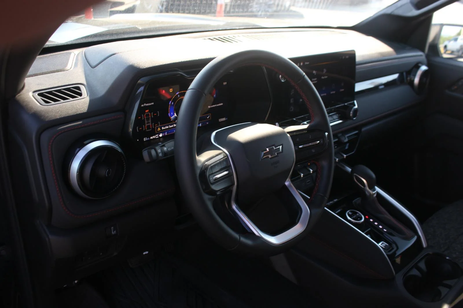 Used 2024 Black Chevrolet Z71 image 15
