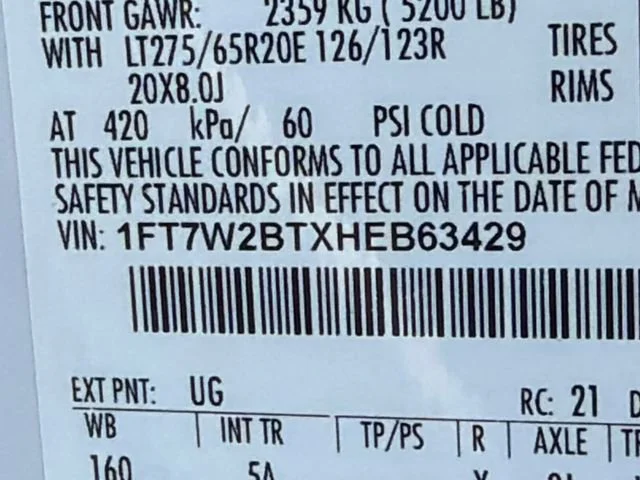 Used 2017  Ford Lariat image 31