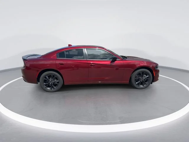 Used 2023 Red Dodge SXT image 7