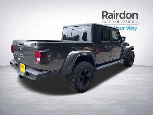 Used 2023 Granite Crystal Metallic Clearcoat Jeep Sport S image 7