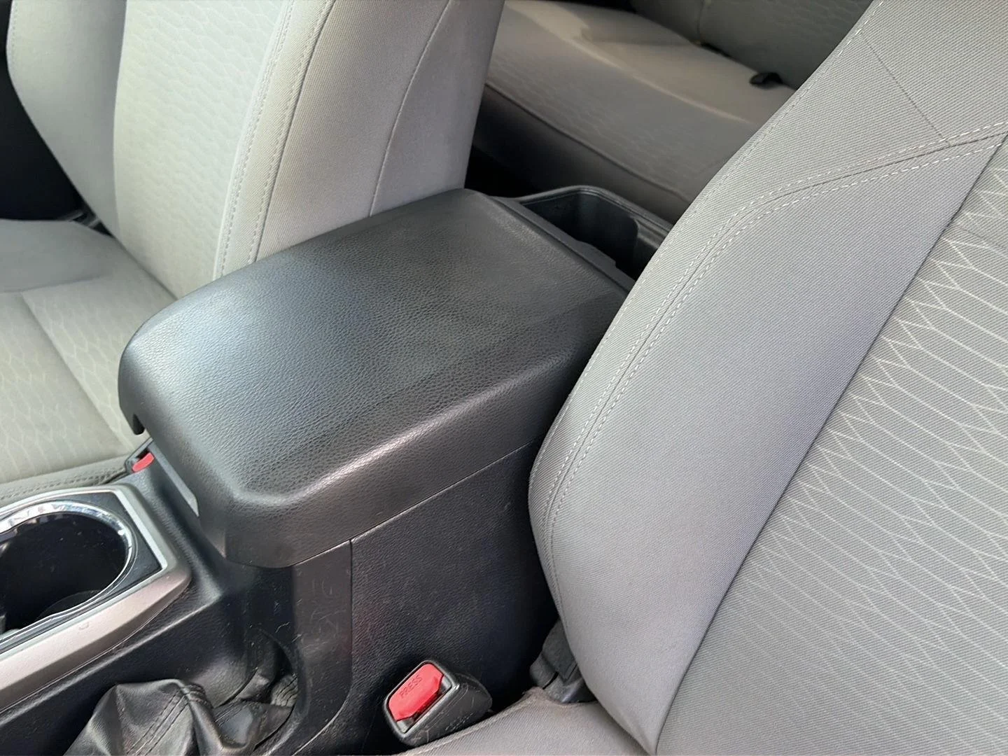 Certified Used 2019 Super White Toyota SR5 image 16