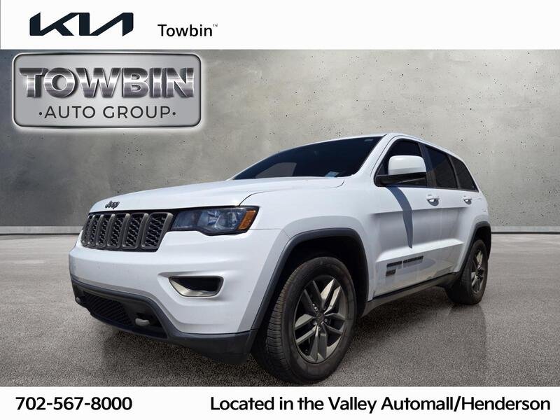 2016 Jeep Grand Cherokee Laredo 75th Anniversary Edition's photo