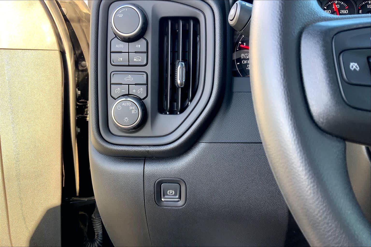 Used 2026 Black Chevrolet Custom image 36