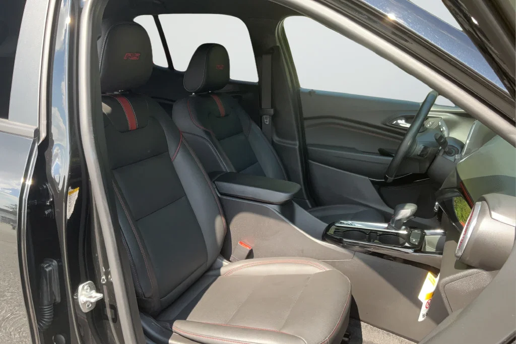 Used 2024 Mosaic Black Metallic Chevrolet 2RS image 19