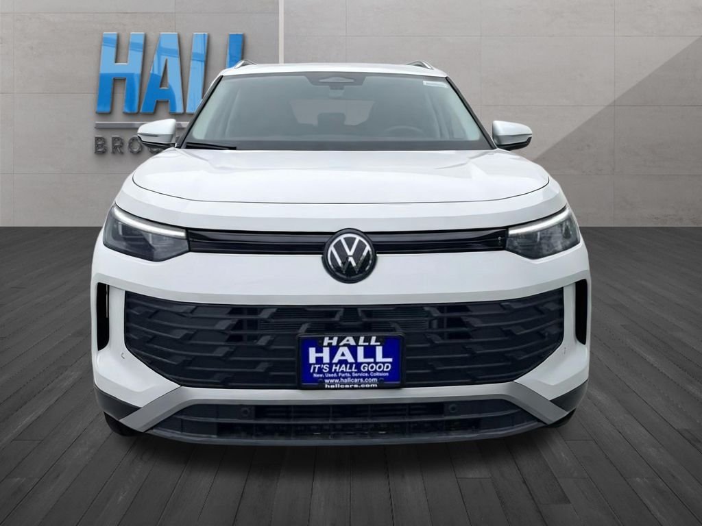 New 2026 White/off-white Volkswagen SE image 8
