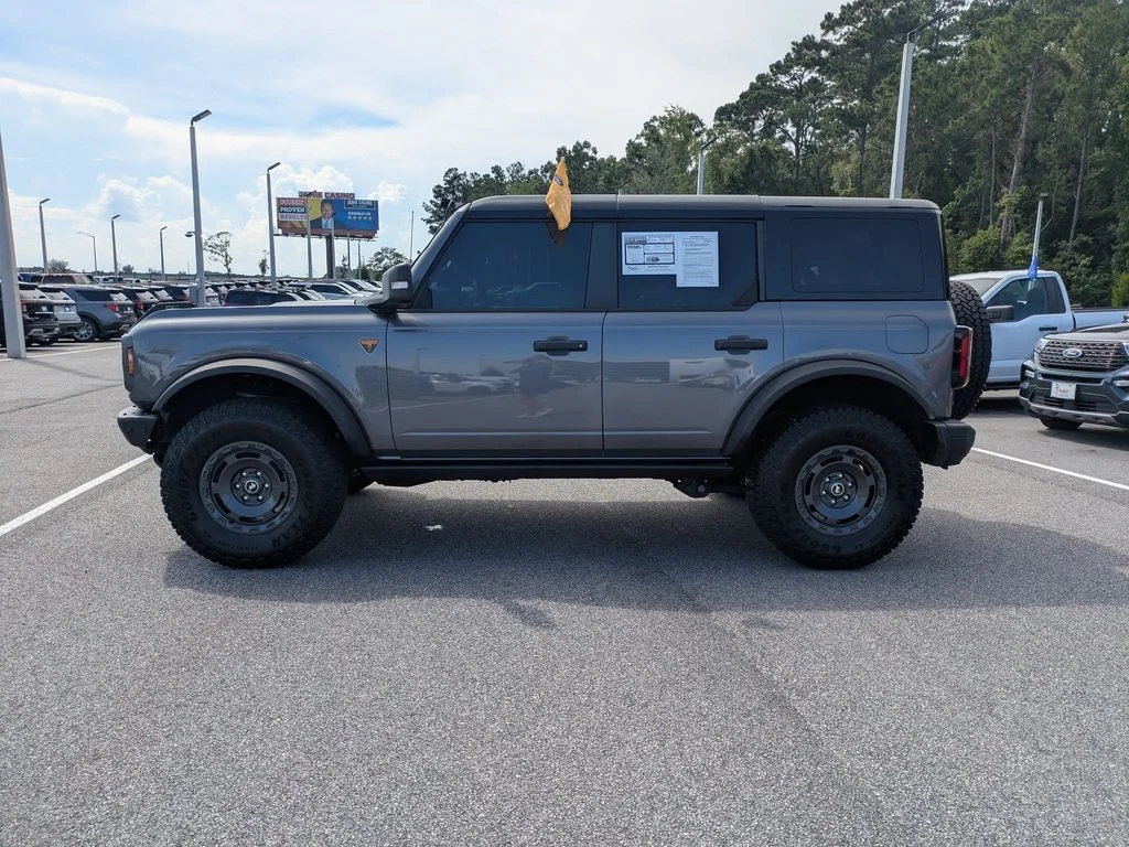 Certified Used 2025 Carbonized Gray Metallic Ford Badlands image 7