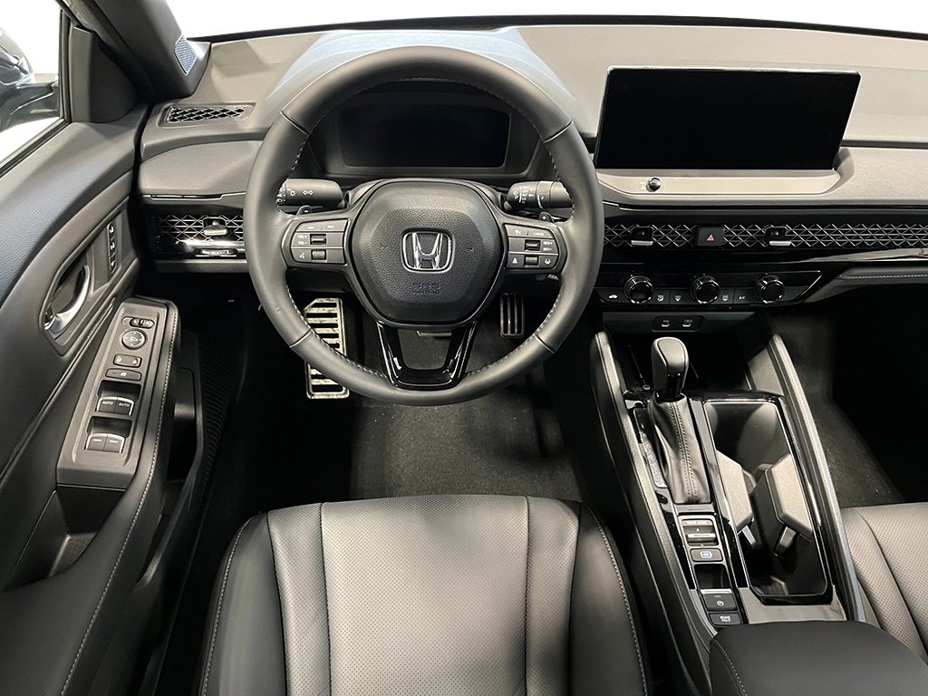 New 2026 Urban Gray Pearl Honda Sport-L image 26