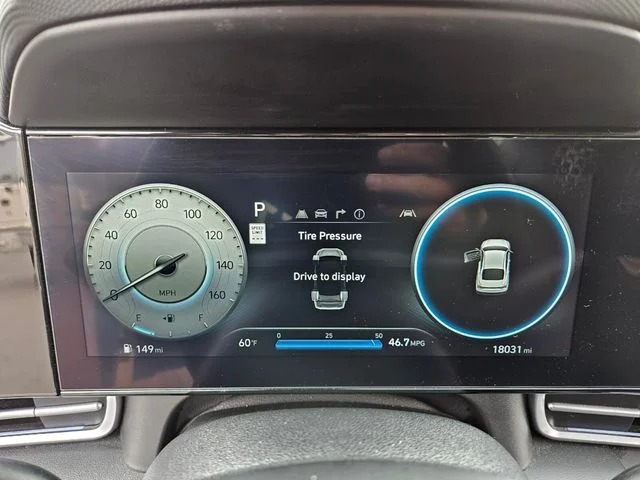 Used 2024 Gray Hyundai SEL image 35