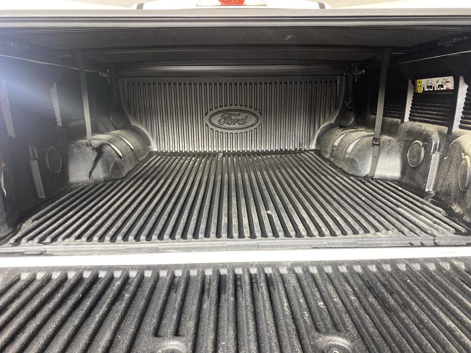 Used 2023 Oxford White Ford XLT image 32