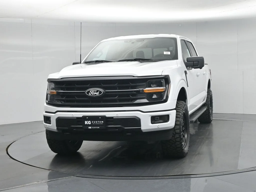 New 2026 Oxford White Ford XLT image 56
