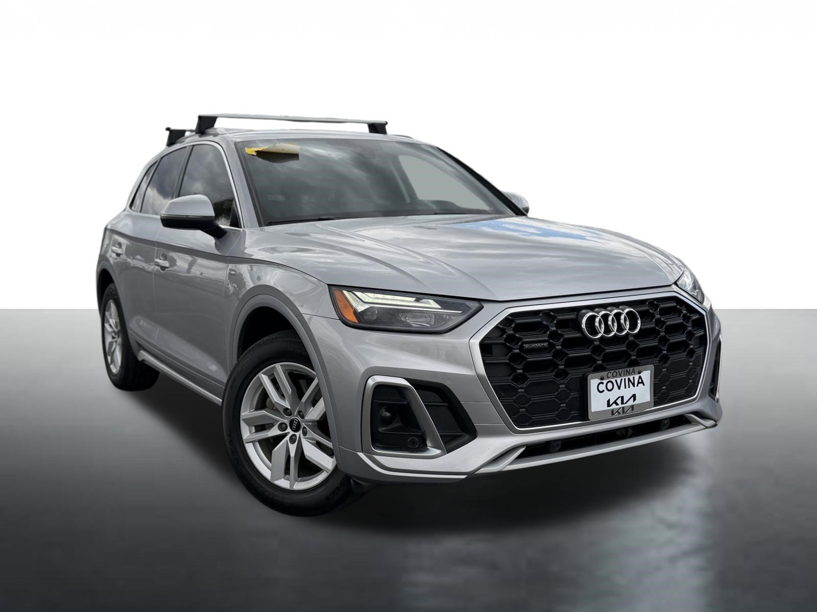 2022 Audi Q5 45 Premium's photo