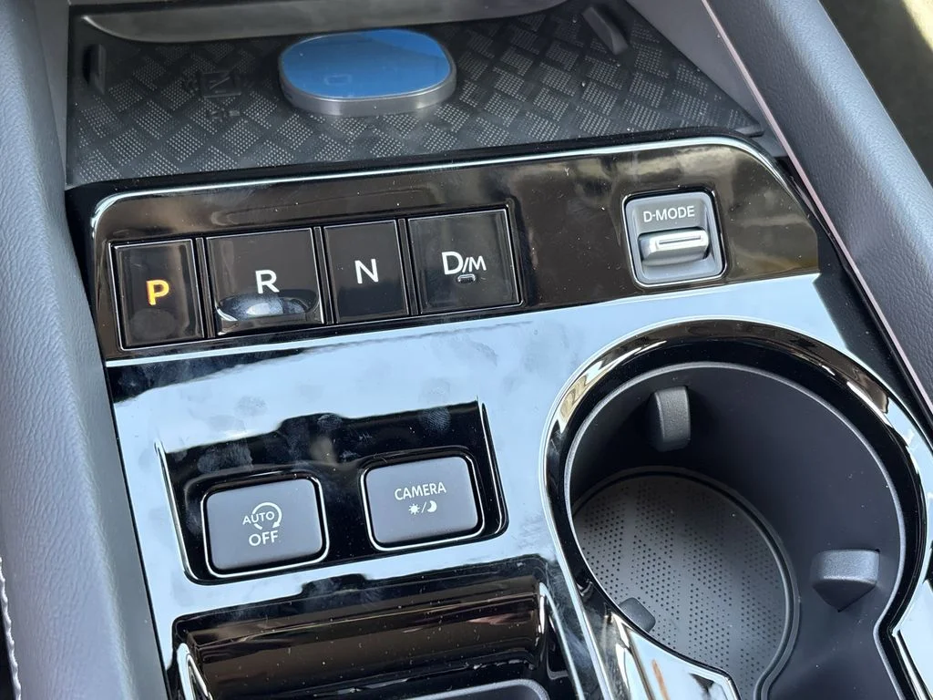 New 2026 Blue Nissan Platinum image 13