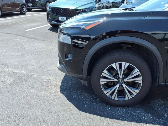 Used 2022 Black Nissan SV image 22