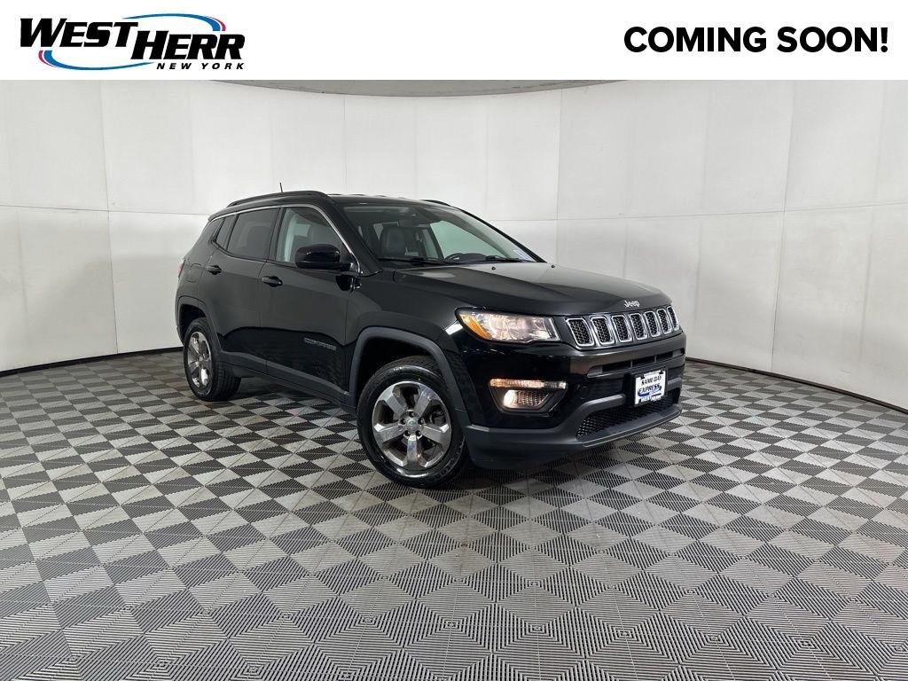 Used 2019  Jeep  image 1