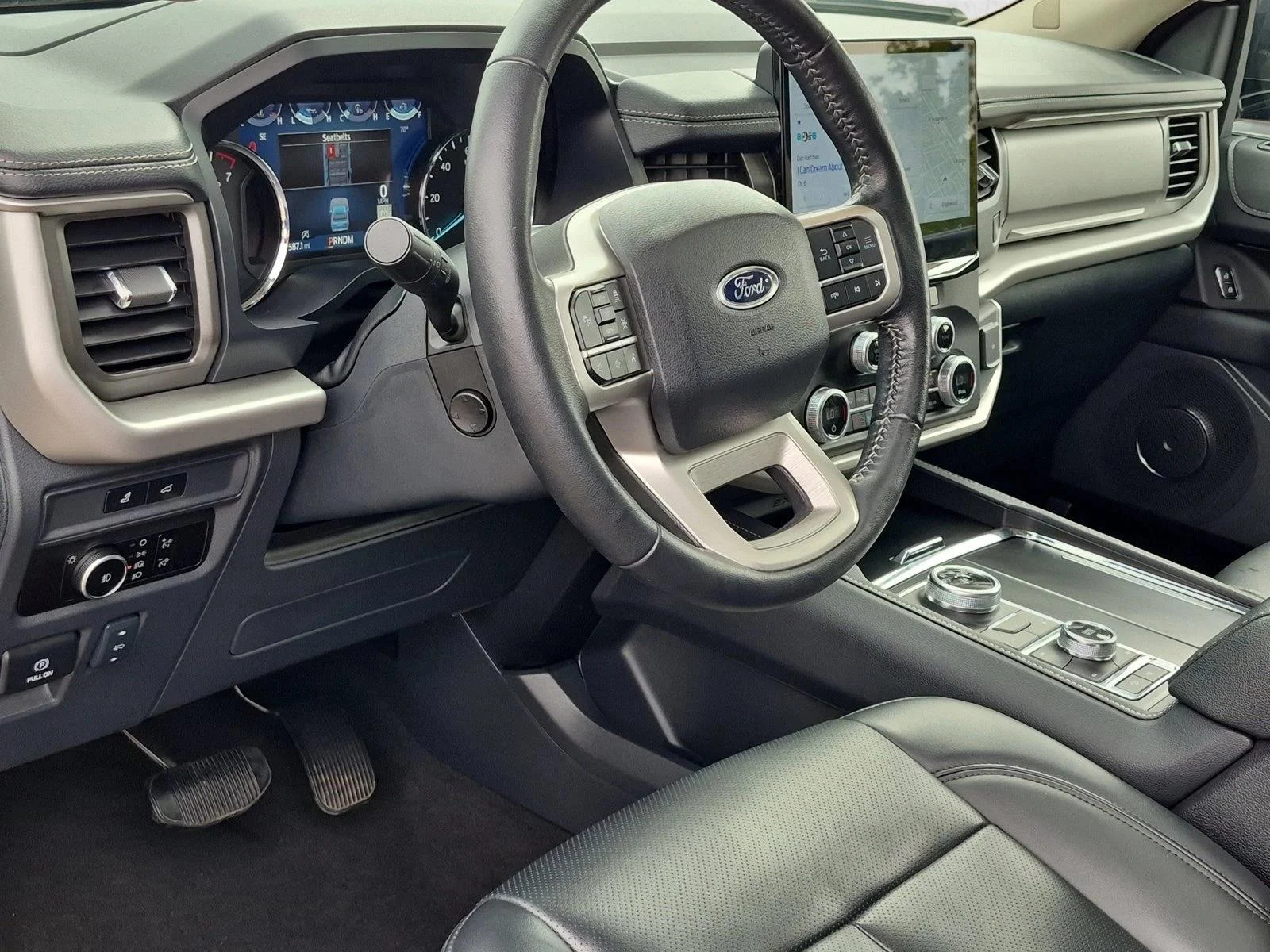 Used 2024 Dark Matter Gray Metallic Ford XLT image 10