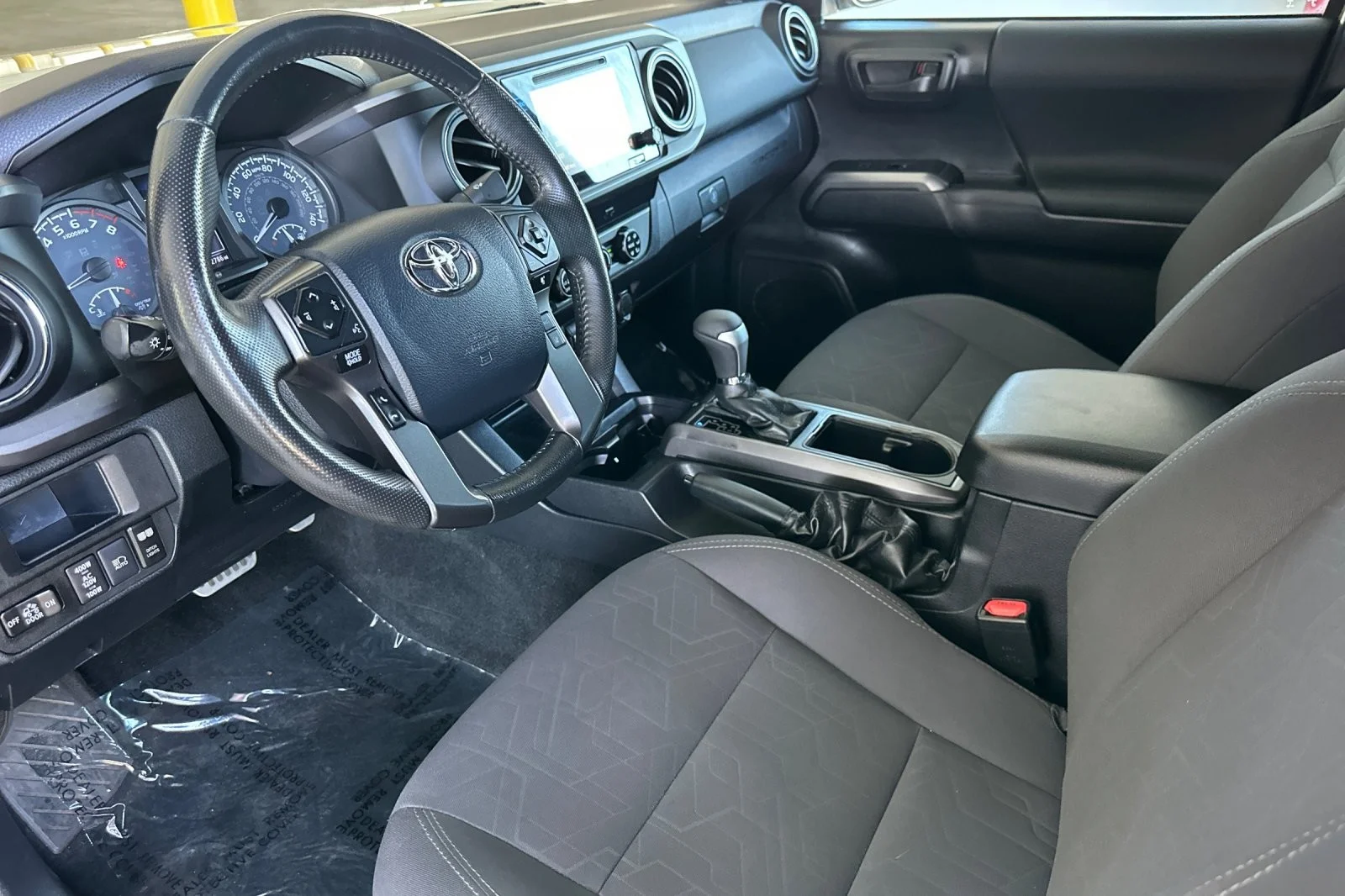 Certified Used 2019 Quicksand Toyota TRD Off Road image 9