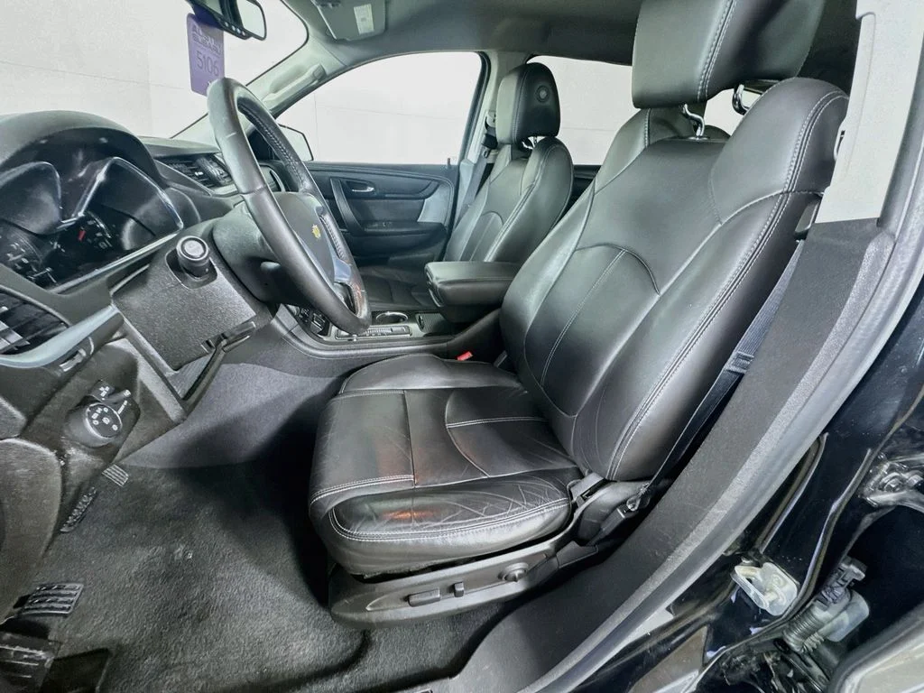 Used 2016 Black Chevrolet 2LT image 24