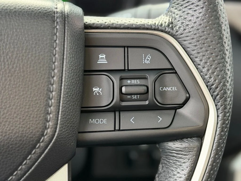 Used 2026  Toyota Limited image 12