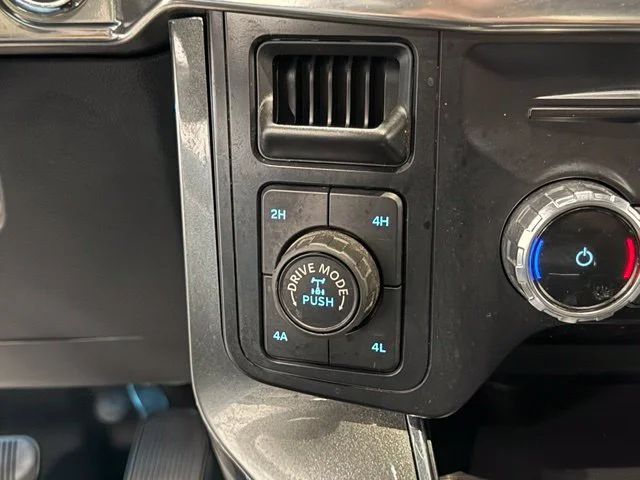 Used 2023 White Ford Lariat image 13
