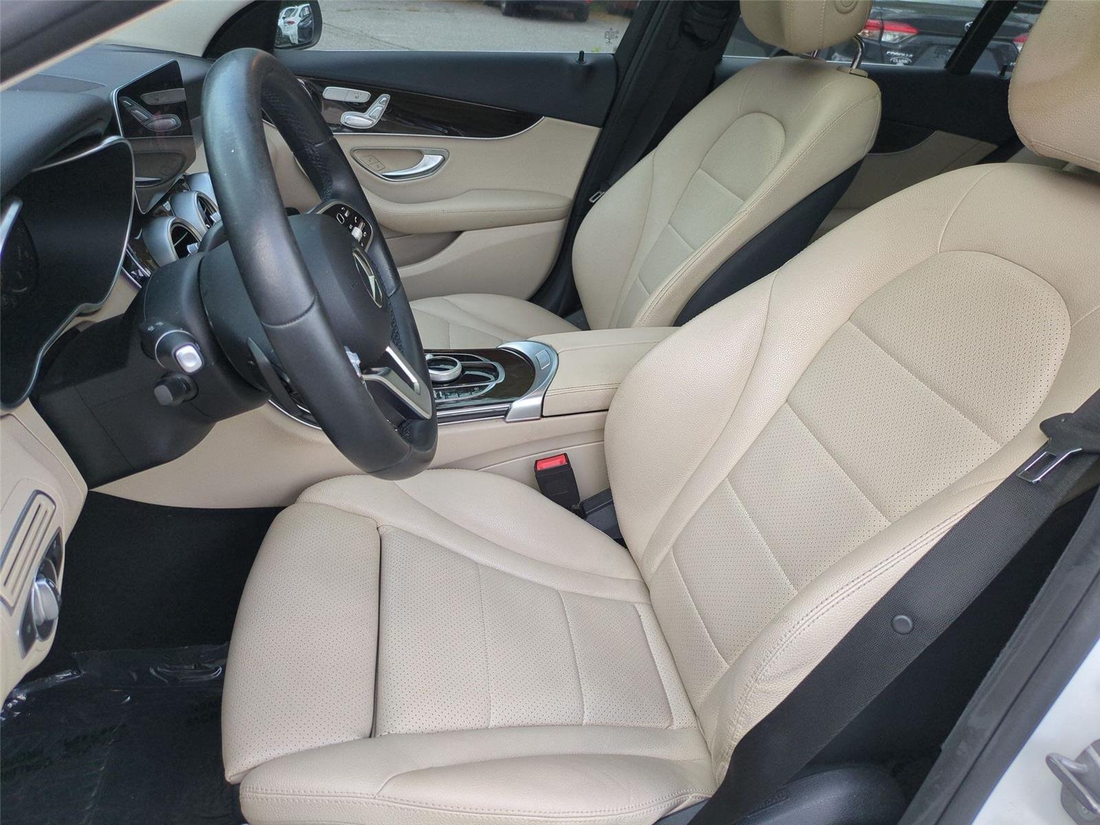 Used 2021 Polar White Mercedes-Benz C 300 image 18