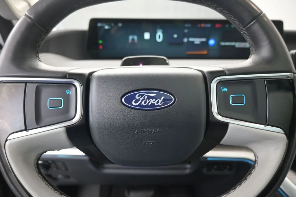 Certified Used 2025 Gray Ford Platinum image 13