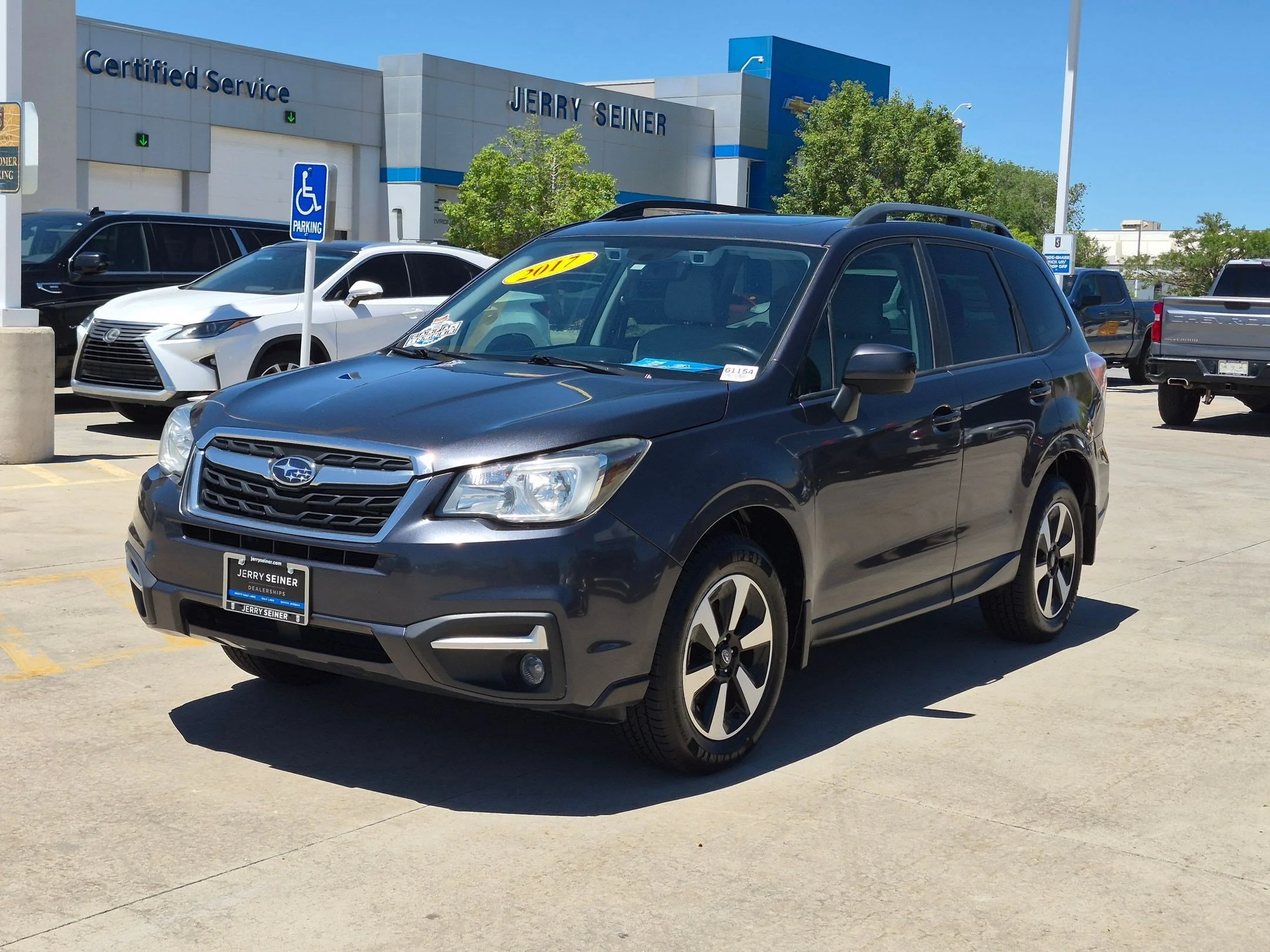 Used 2017 Dark Gray Metallic Subaru Premium image 7