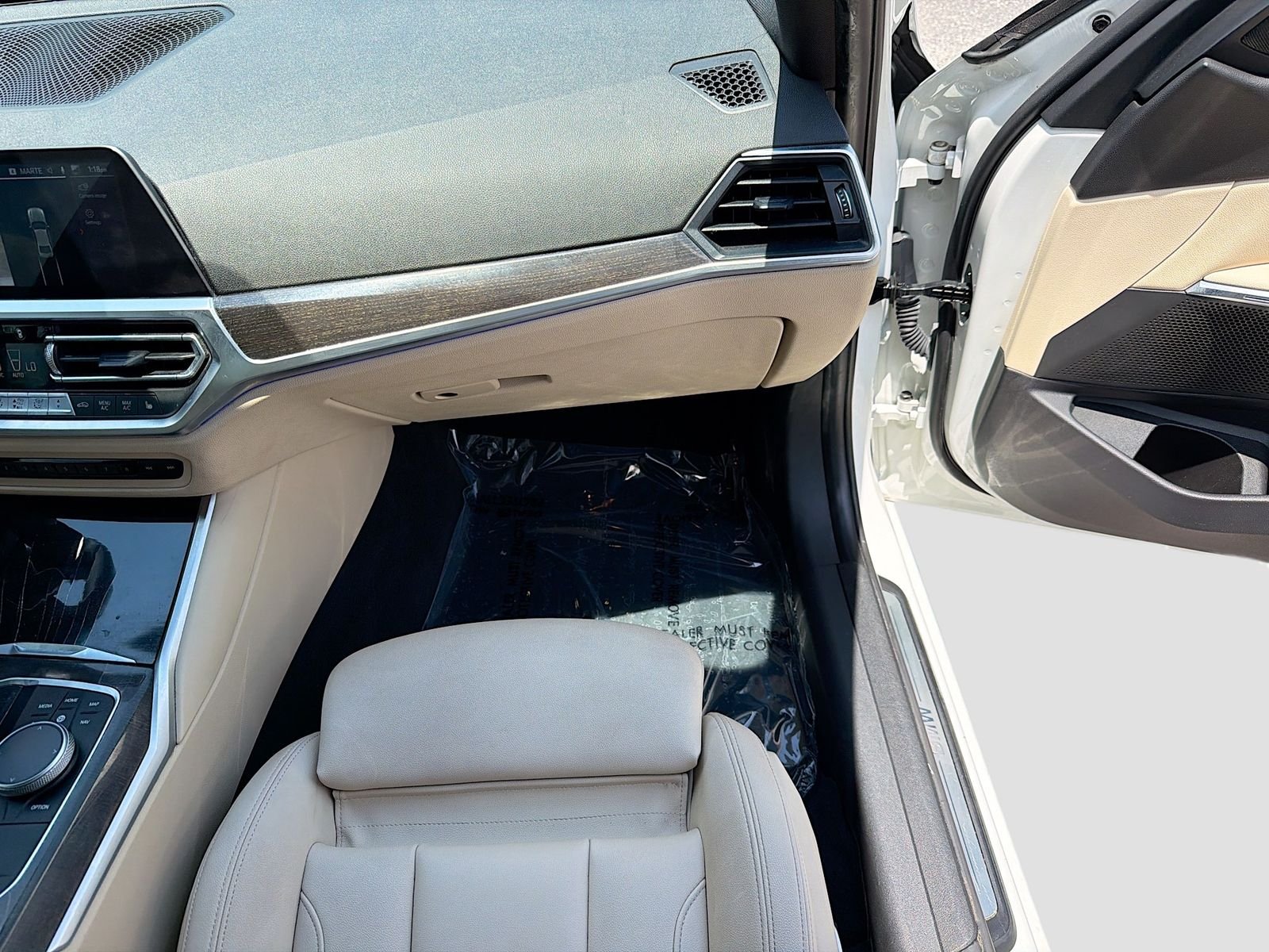 Used 2019 White BMW 330i image 16