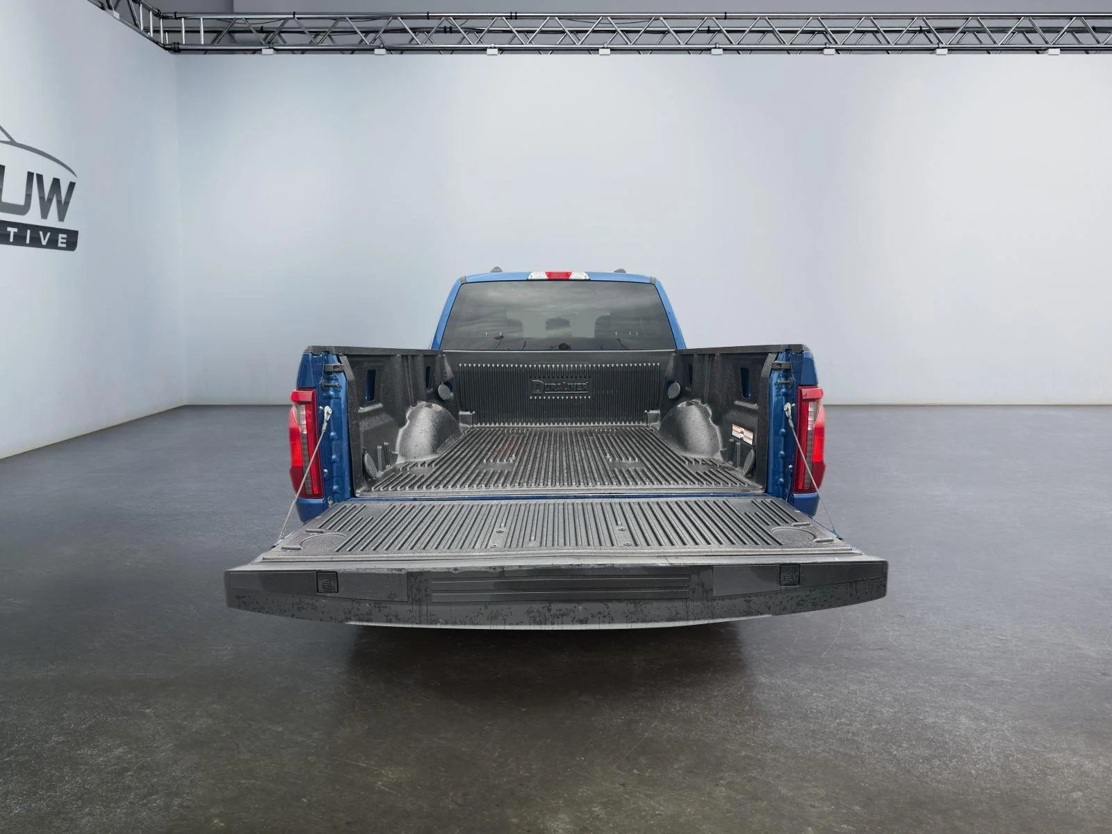 Used 2024 Atlas Blue Ford XLT image 21