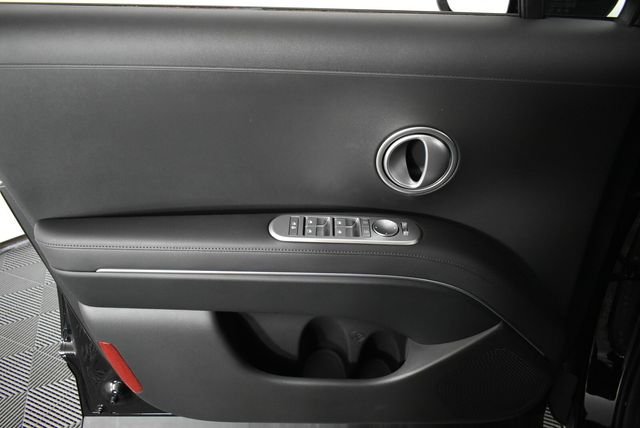 New 2026 Black Hyundai SEL 7P image 31