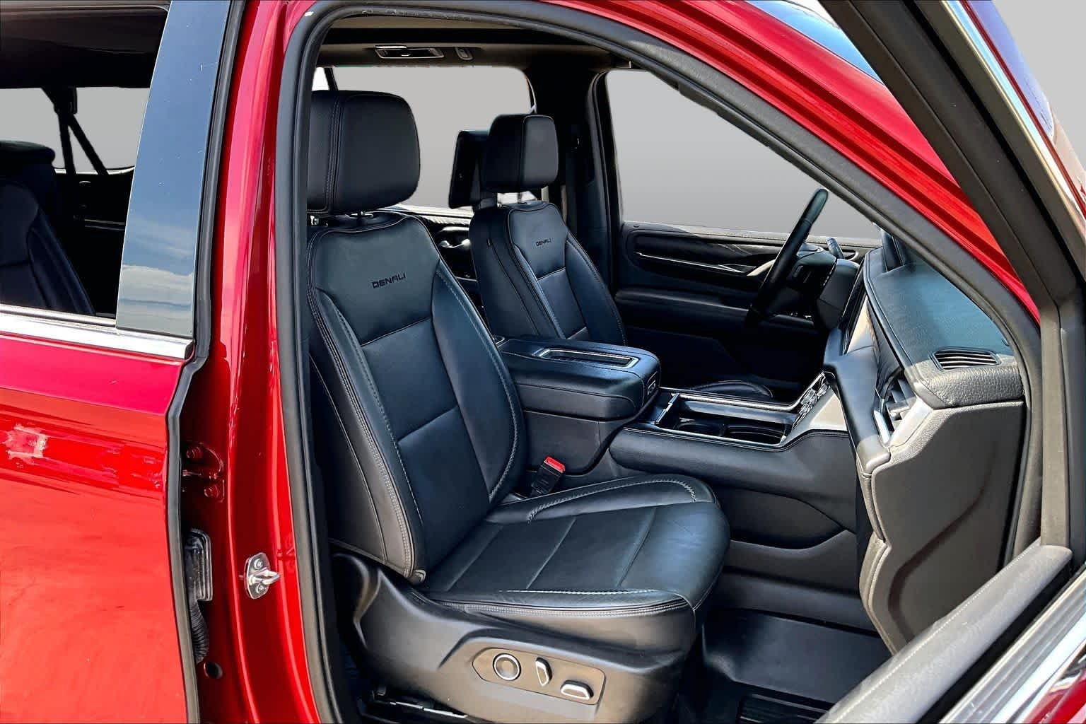 Used 2021 Cayenne Red Tintcoat GMC Denali image 9