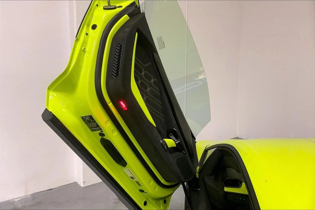 2025 Lamborghini Revuelto Base - Photo 19