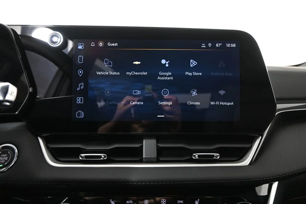New 2026 Mosaic Black Metallic Chevrolet LT image 25