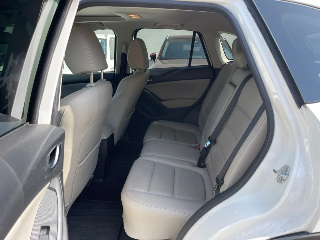 Used 2015 Crystal White Mica Mazda Grand Touring image 14