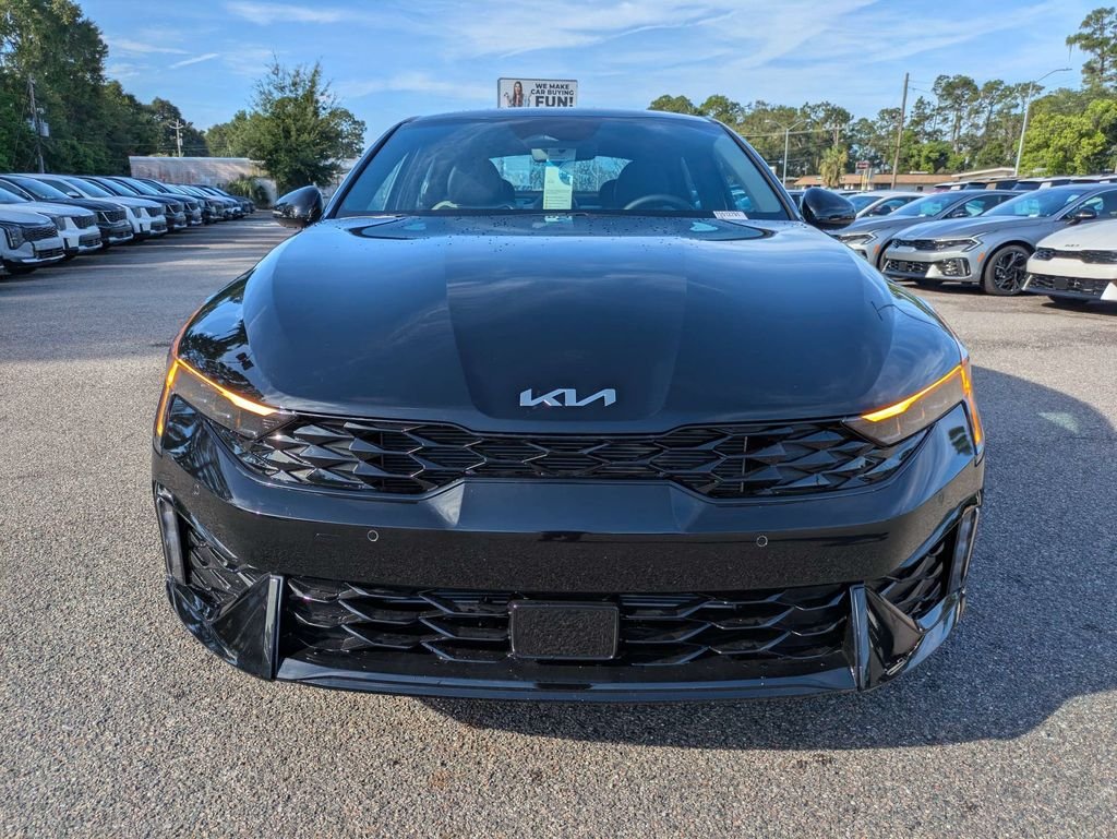 New 2026 Aurora Black Pearl Kia GT-Line FWD image 8
