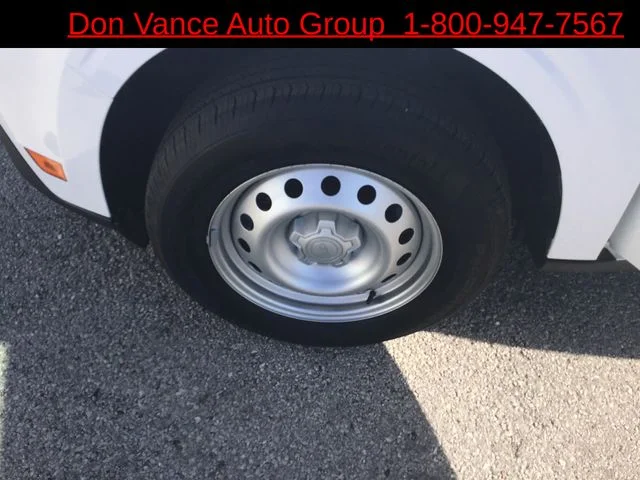 Used 2025 White Ford XL image 25