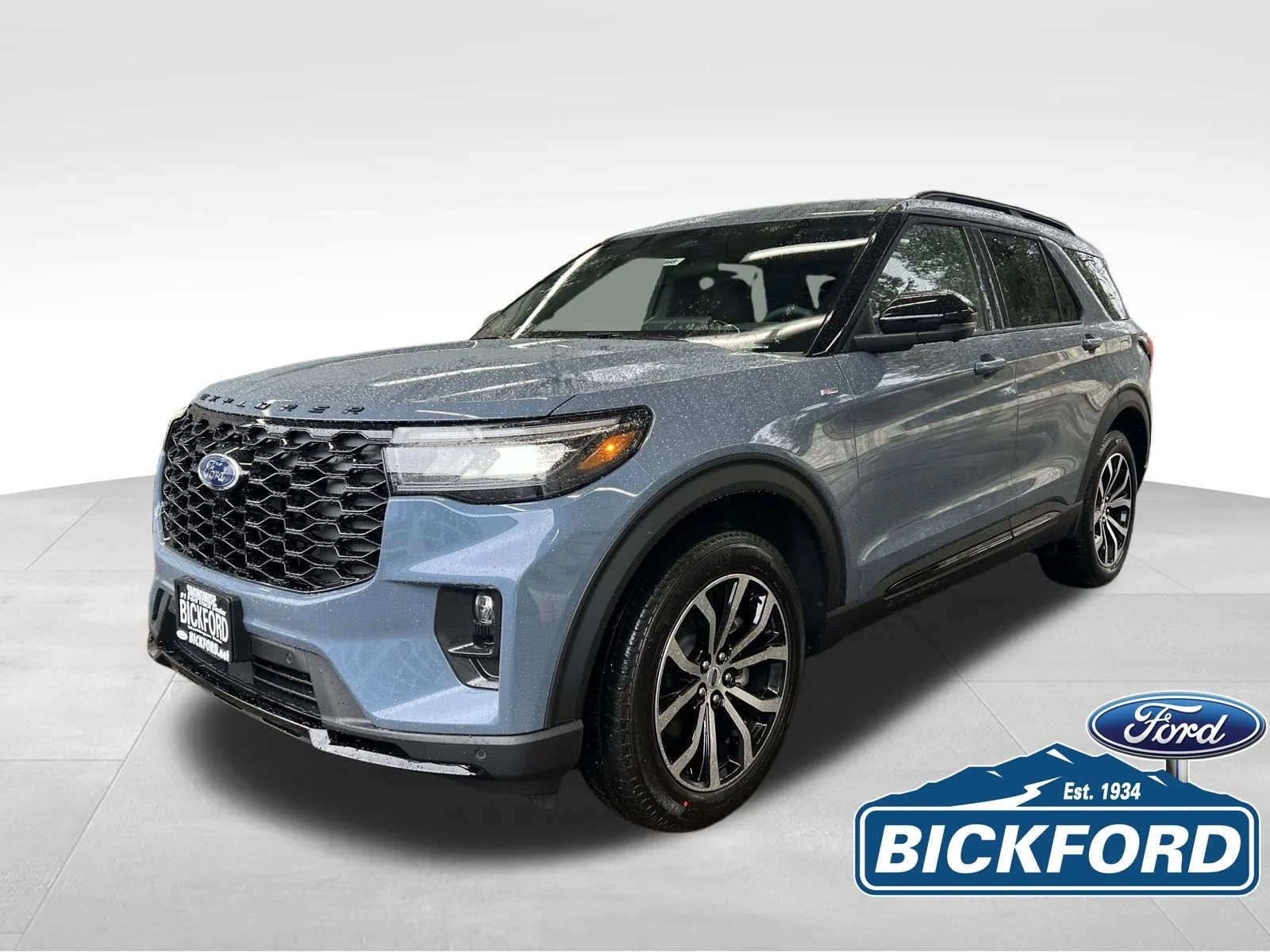 2026 Ford Explorer ST-LINE 4WD's photo
