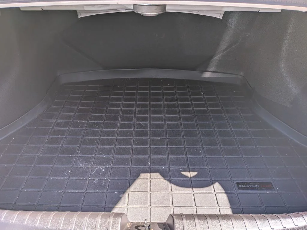 Used 2022  Acura Premium Package image 28
