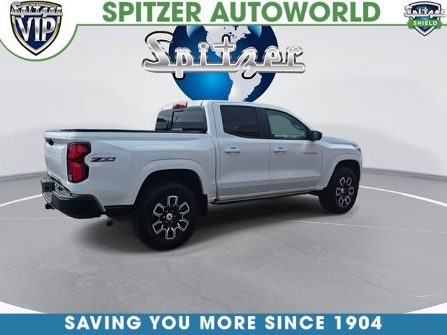 Used 2023 Summit White Chevrolet Z71 image 9