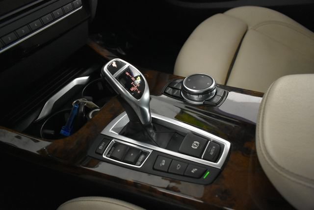 Used 2015 Black BMW xDrive35i image 42
