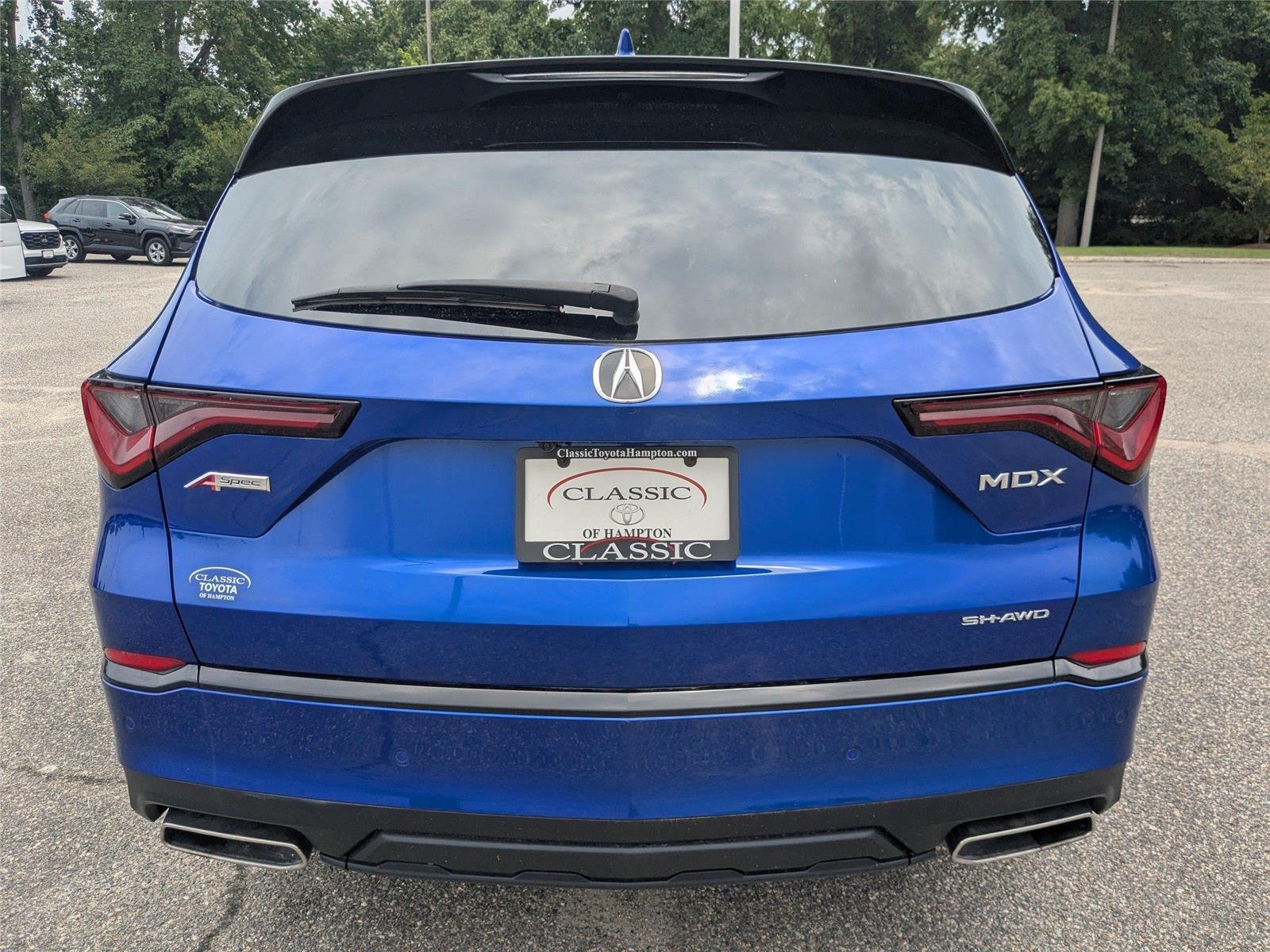 Used 2023 Apex Blue Pearl Acura w/A-Spec Package image 5