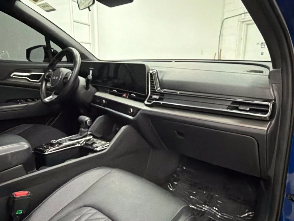 Used 2023 Blue Kia X-Line image 36