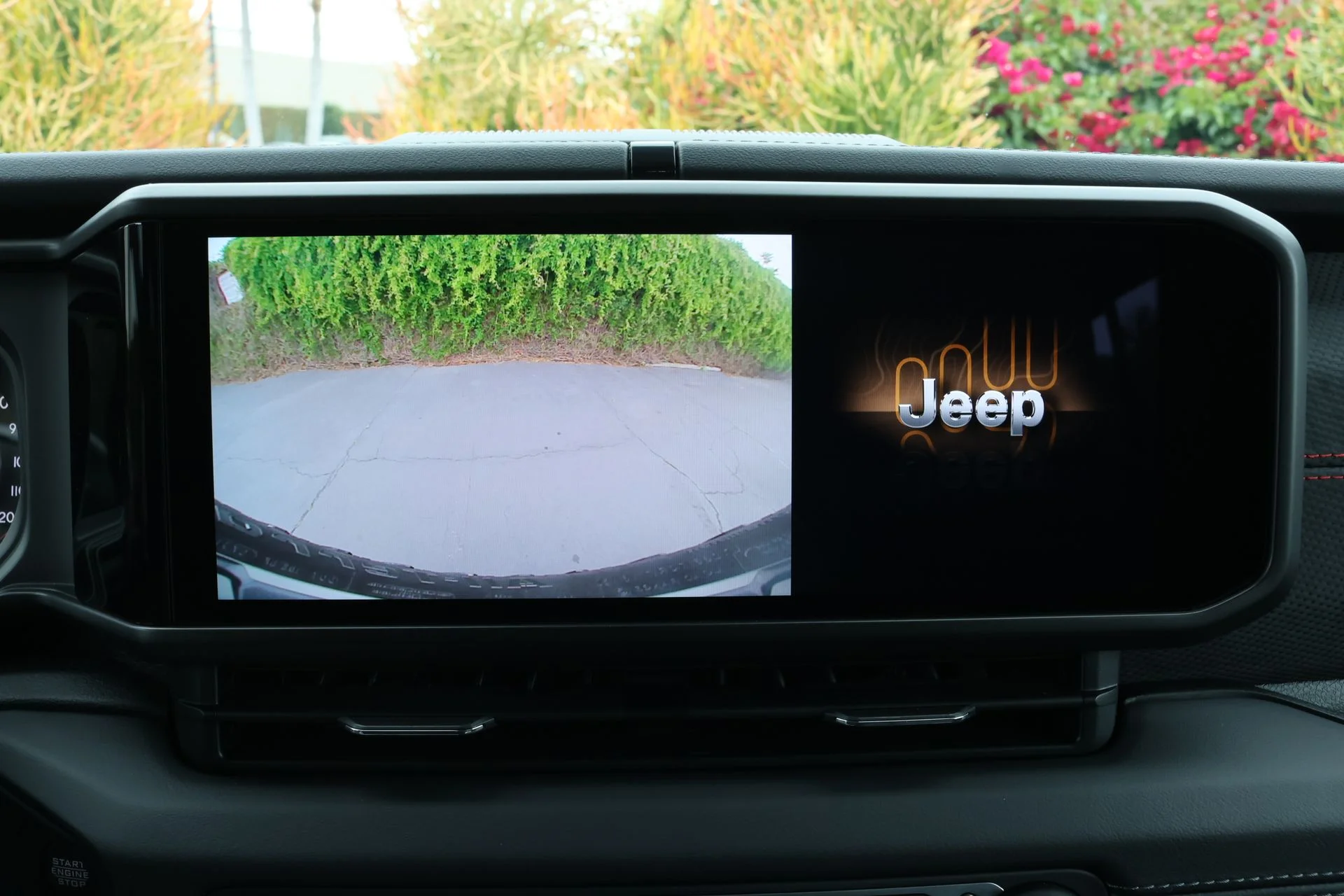 Used 2024 Gray Jeep Rubicon image 15
