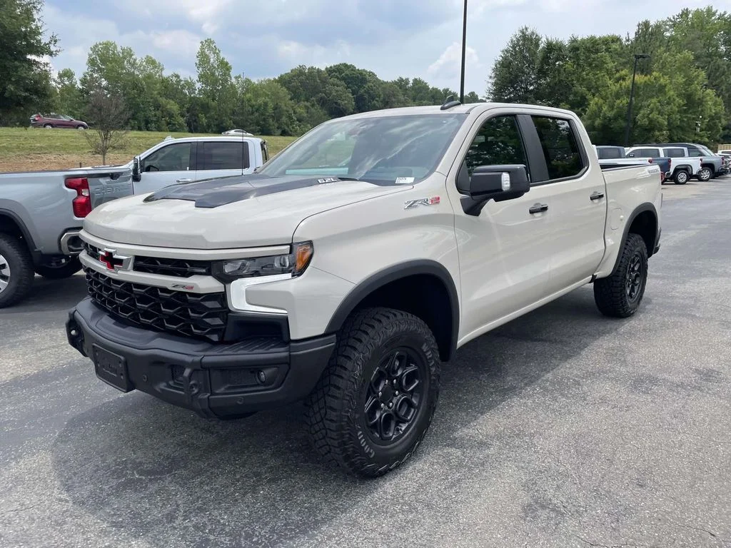 New 2026 White Sands Chevrolet ZR2 image 3
