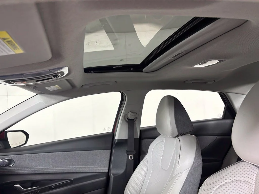 Used 2024 Red Hyundai Limited image 33