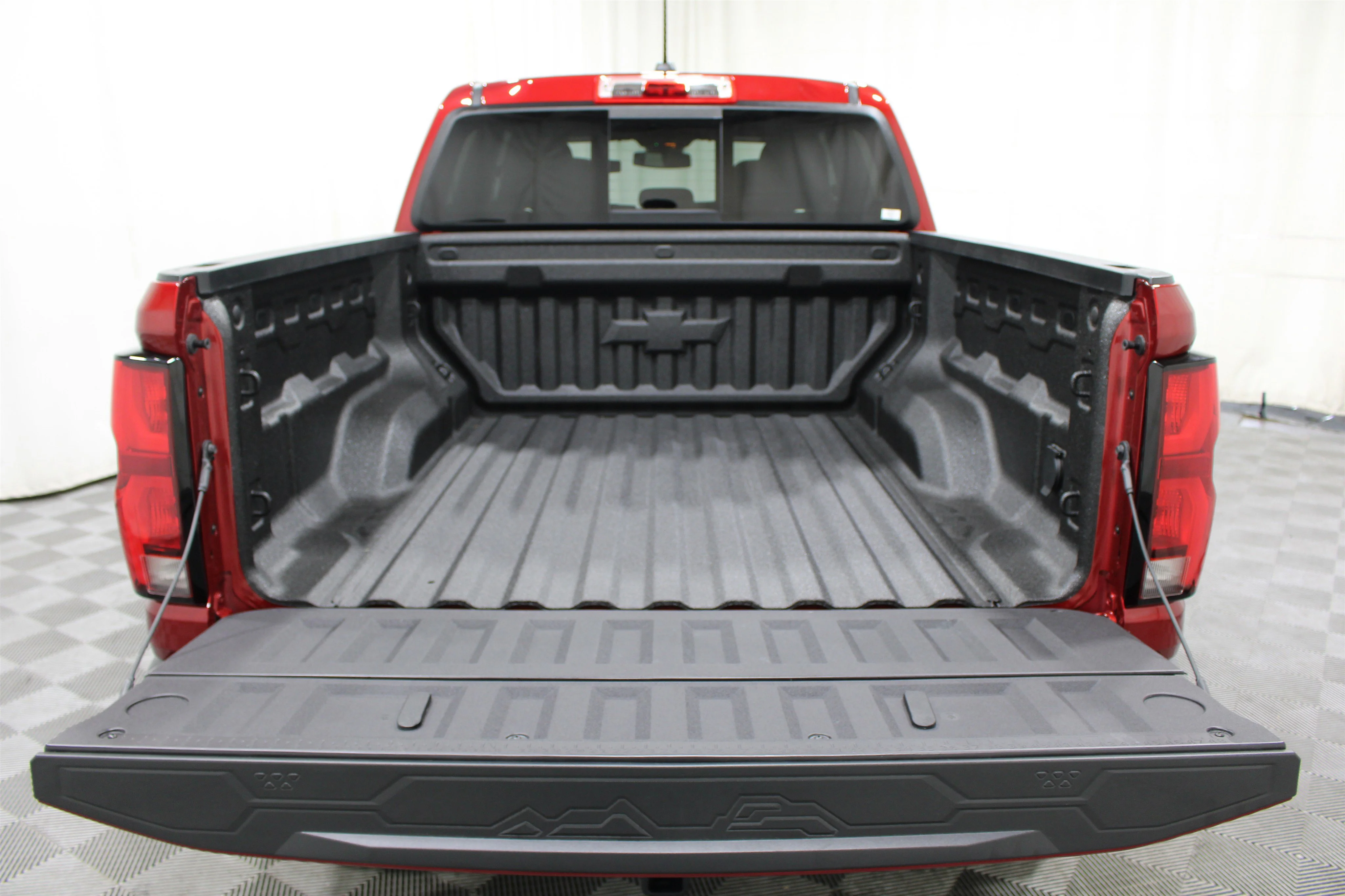 2026 Chevrolet Colorado ZR2 - Photo 24