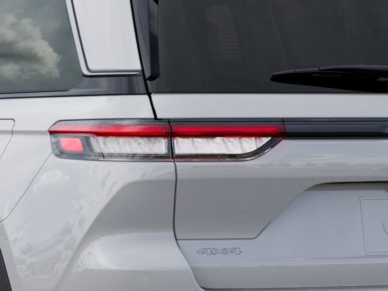 New 2026 Bright White Clear-Coat Exterior Paint Jeep  image 9