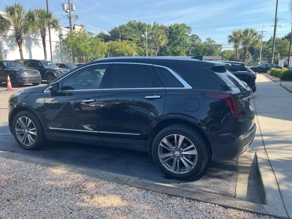 Used 2024 Black Metallic Cadillac Premium Luxury image 8