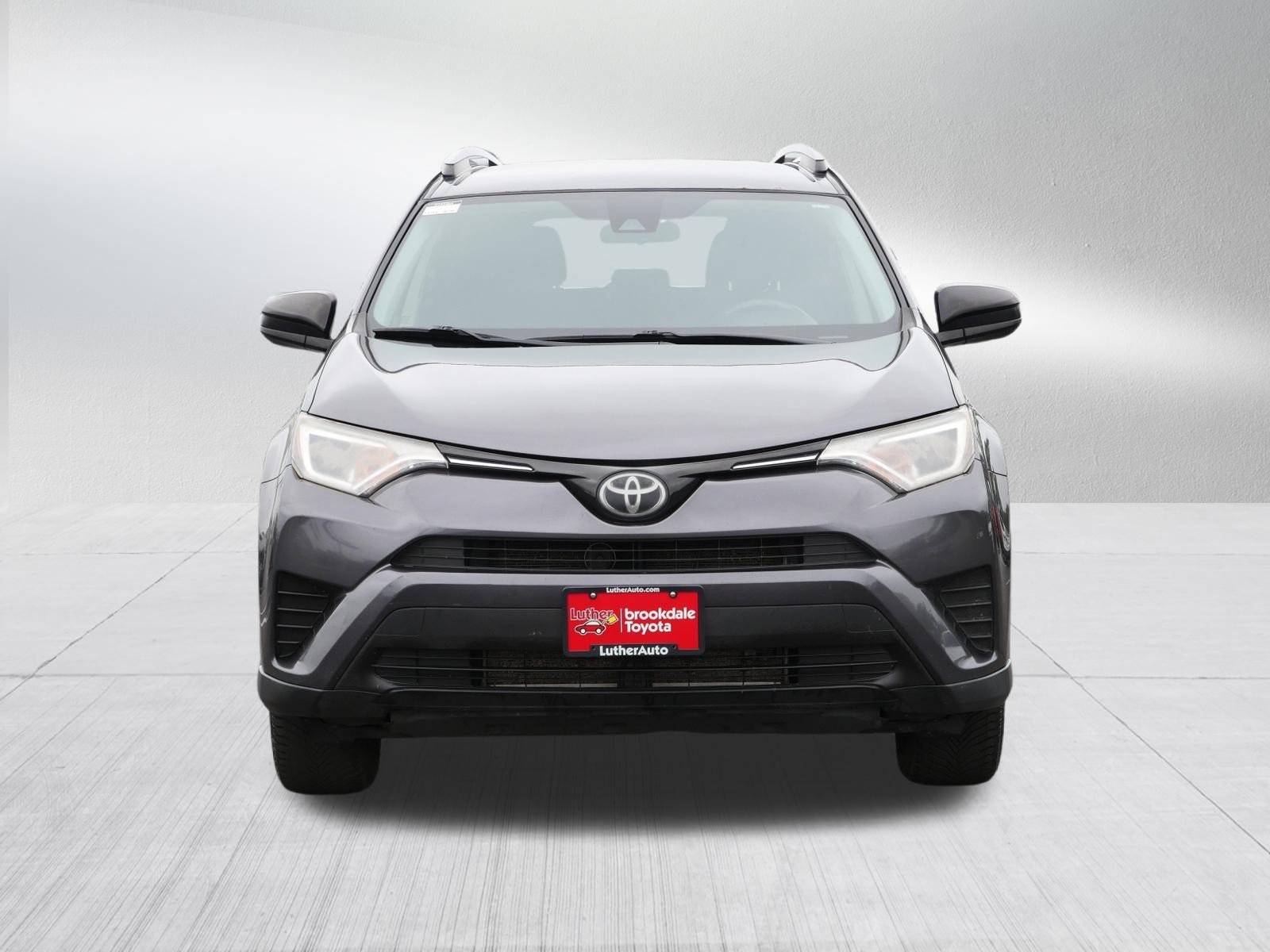 Used 2018 Toyota RAV4 LE with VIN JTMBFREV7JJ724957 for sale in Minneapolis, MN