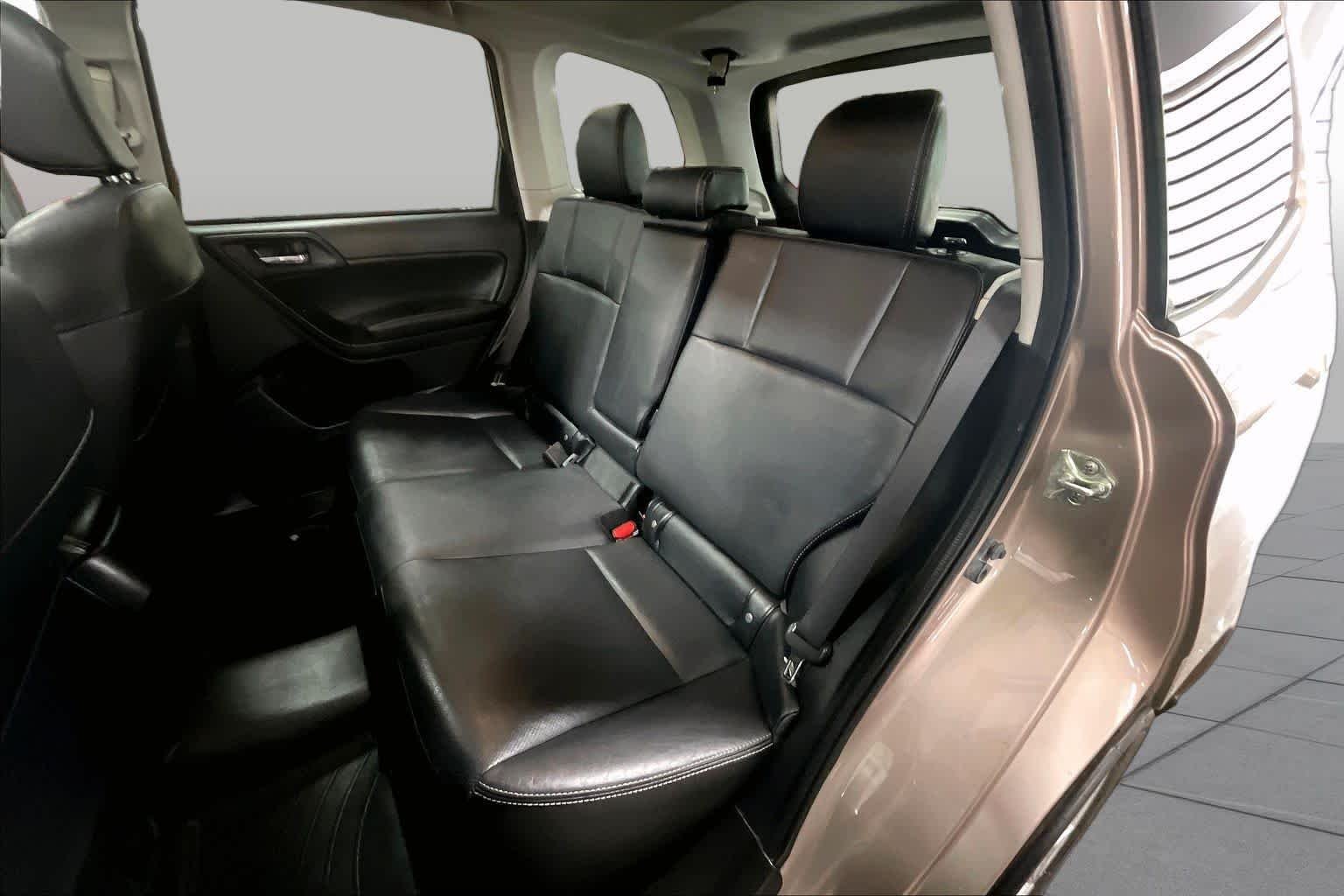 Used 2015 Burnished Bronze Metallic Subaru 2.5i Limited image 21