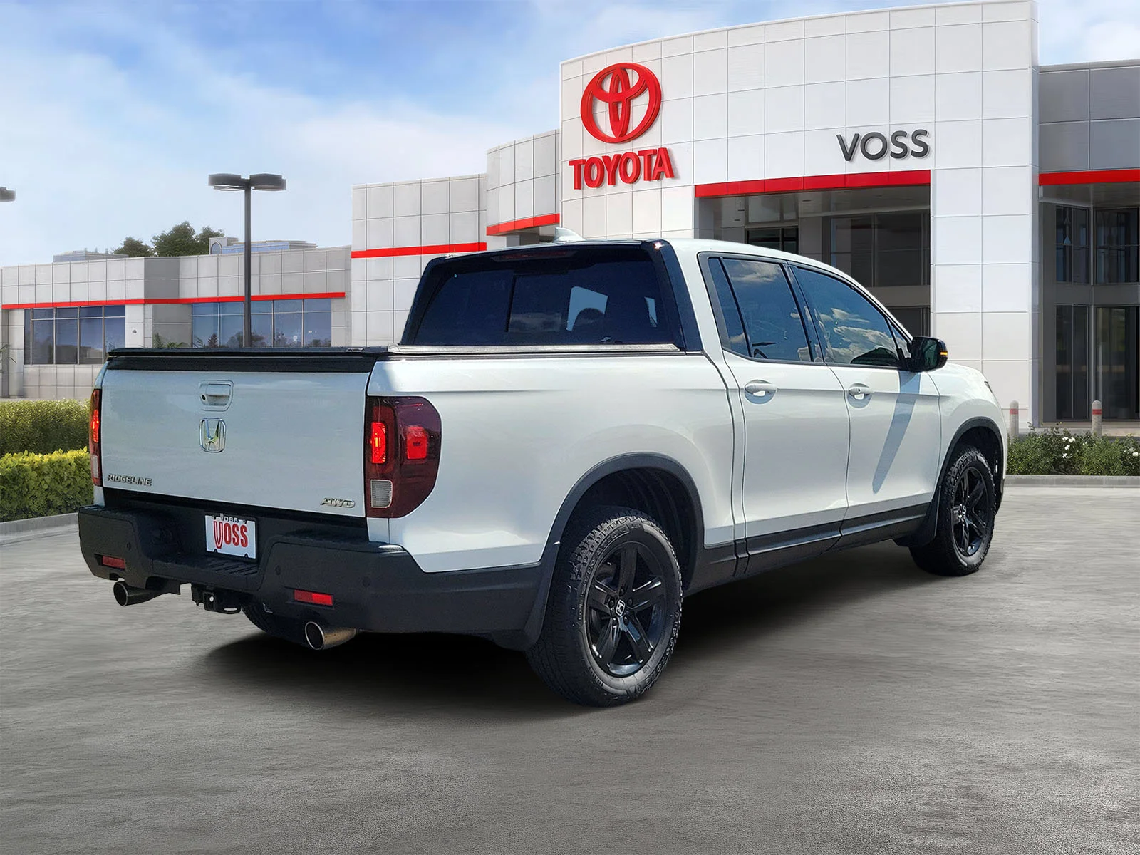 Used 2021 Platinum White Pearl Honda Black Edition image 4